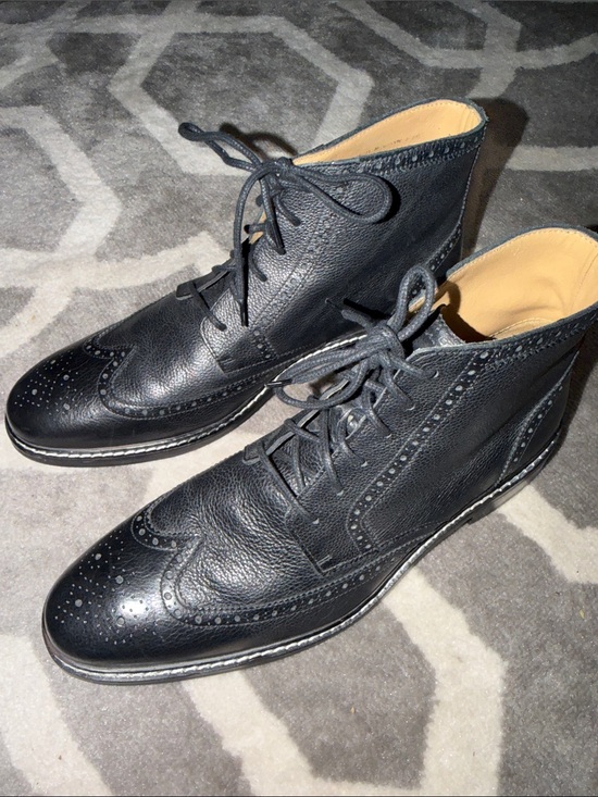 Cole Haan Men’s Sz 11 blue leather lace up boots